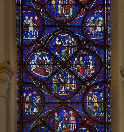 Glasmaleri fra katedralen i chartres: detaljer om Saint Thomas