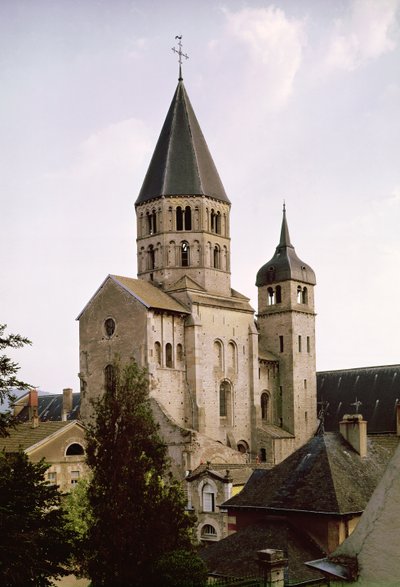 Udsigt over Clocher de lEau Benite i Abbey Church, 1088-1130 af French School