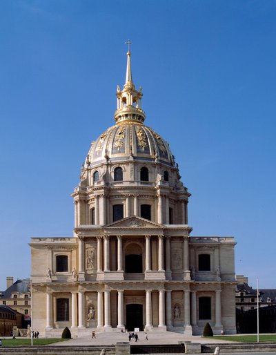 Udsigt over Hotel des Invalides, et parisisk monument, hvis konstruktion blev bestilt af Ludvig XIV i 1670. Paris af French School