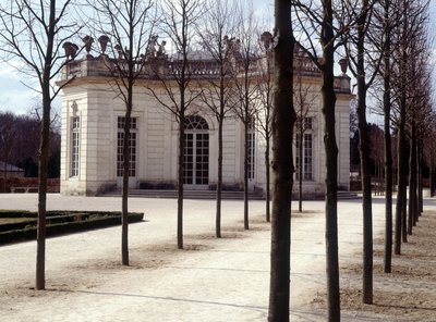 Udsigt over Trianon i Versailles i Yvelines (78). af French School