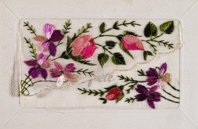 Fransk vintage-postkort med blomsterdekorationer af French School