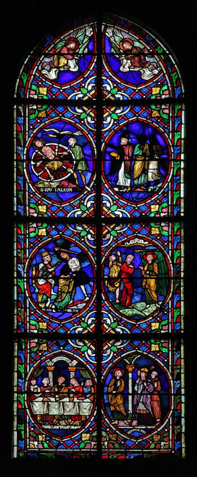 Vindue w.102, der viser scener fra livet i St. Pantaléon af French School