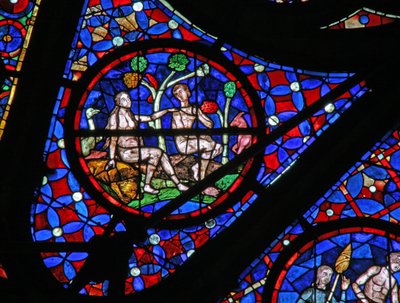 Vindue w115, der forestiller Adam og Eva under et træ med dyr og fugle af French School
