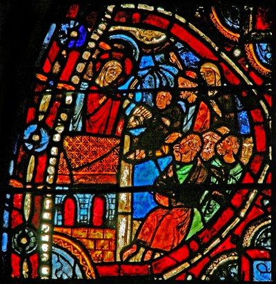 Vindue w22 skildrer en scene fra Maria Magdalenas liv - helgenen prædiker i Marseille af French School