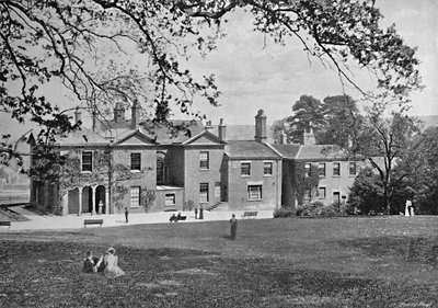 Ruskin Museum, Sheffield, c1896 af Frith and Co