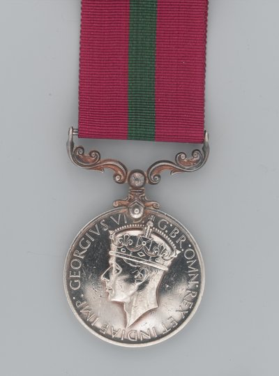 Medalje for lang tjeneste og god opførsel, regimentssergent-major Hassan Jabir, Kongens afrikanske rifler af Gaetano Matteo Monti
