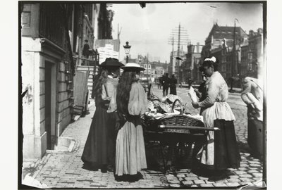 Gadesalg fra en pushcart på Rokin i Amsterdam af George Hendrik Breitner