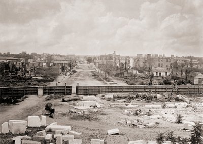 Columbia, South Carolina, USA efter brand i 1865 (s/h-billede) af George N. Barnard