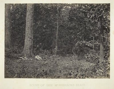 Scene for Gen. McPhersons død, 186466. af George N. Barnard