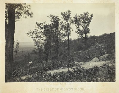 The Crest of Mission Ridge, 186466. af George N. Barnard