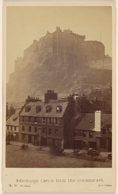 Edinburgh Castle set fra Grassmarket af George Washington Wilson