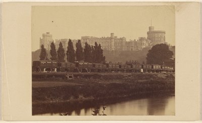 Windsor Castle, set fra Themsen af George Washington Wilson