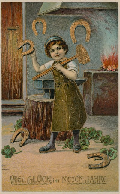 Drengsmed laver gyldne hestesko til nytårslykke. Postkort sendt den 31. december 1913. af German School