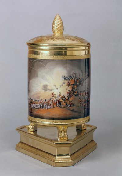 Dækket gryde forestillende Stormen af Ciudad Rodrigo, fra den preussiske middagsservice, Berlin, 1816-19 (porcelæn og forgyldt) af German School