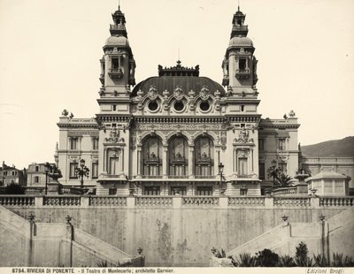 Udsigt til facaden af Montecarlo-teatret, tegnet af Charles Garnier. Monaco af Giacomo Brogi