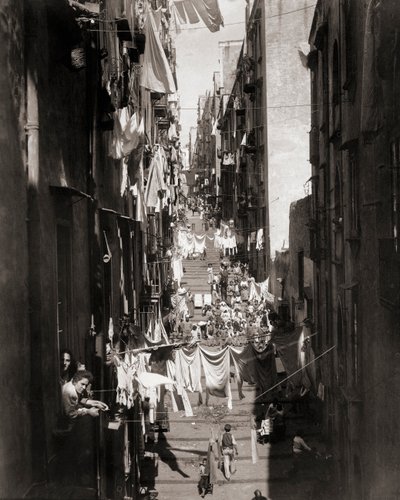 Gadebillede, Napoli, Italien af Giorgio Sommer