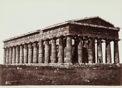 Neptuns tempel i Paestum af Giorgio Sommer