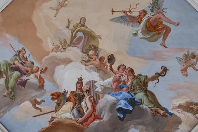 Triumph of Glory annonceret af Fame, der står blandt kardinaldyderne af Giovanni Battista Tiepolo