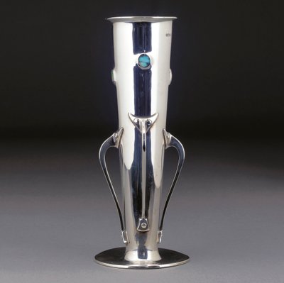 En Cymric vase i sølv og turkis, 1901 af Giovanni Bigatti