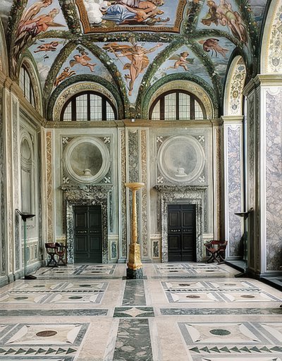 Loggiaen af ​​Amor og Psyche, vestsiden af ​​Villa la Farnesina, stueetagen. omkring 1517 af Giovanni Francesco Penni