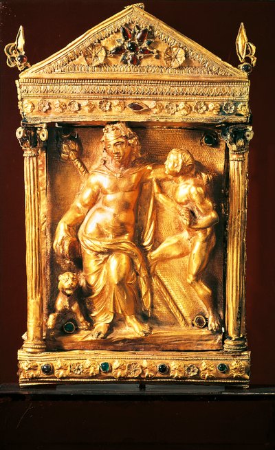Naiskos med Dionysos beruset og satyr, lille hellenistisk stil tempel med granater og smaragder fra Thessalien, 2. århundrede f.Kr. (guld) af Greek