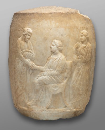 Fragment af en begravelseslekythos (monument i form af en oliekande), 400-301 f.Kr (marmor) af Greek School
