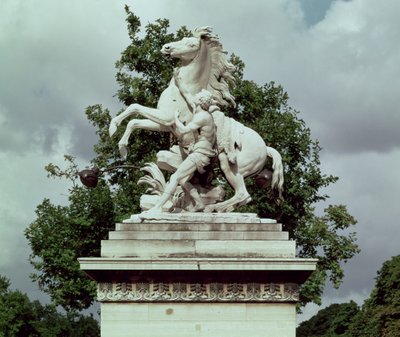 En af de to "Marly-heste", 1739-45 (marmor) af Guillaume I Coustou