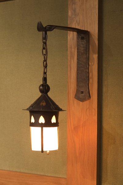 Par sconces, ca. 1904-1913 (kobber og glas) af Gustav Stickley