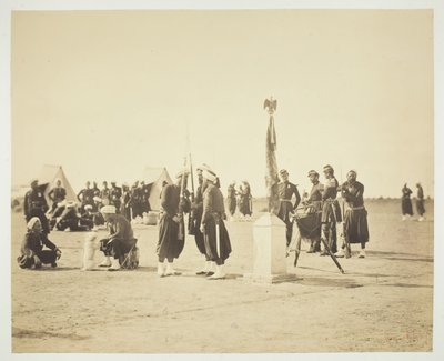 Zouave-regimentets hævede flag, Camp de Châlons, 1857. af Gustave Le Gray