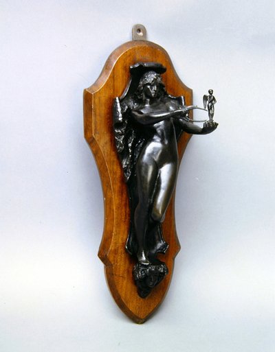 Dørbanker (bronze) af Harry Bates