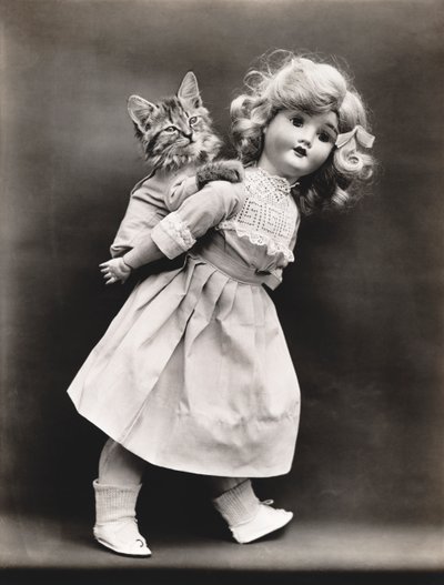 Serie af killinger: Ride With a Doll, ca. 1914 (sølvtryk) af Harry Whittier Frees