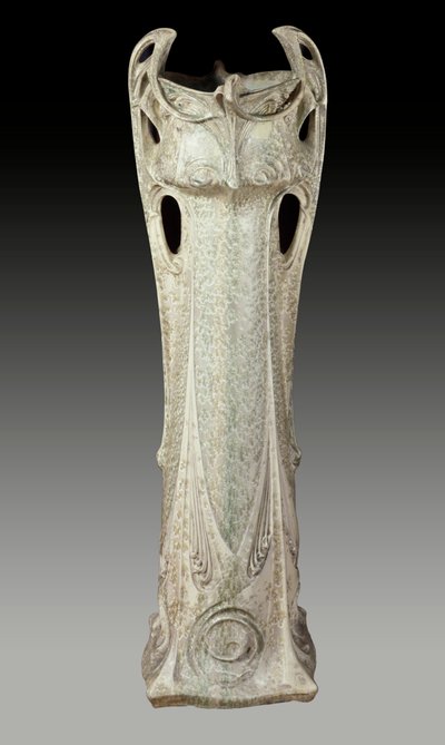 Art Nouveau: Jardiniere omkring 1902-1903 lavet af Hector Guimard (1867-1942), 20. århundrede. Sevres, Nationalmuseet for Keramik. af Hector Guimard