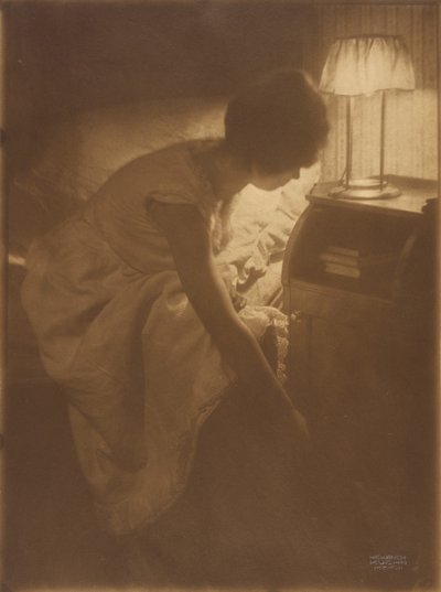 Miss Mary [Warner] ved sit natbord af Heinrich Kuhn