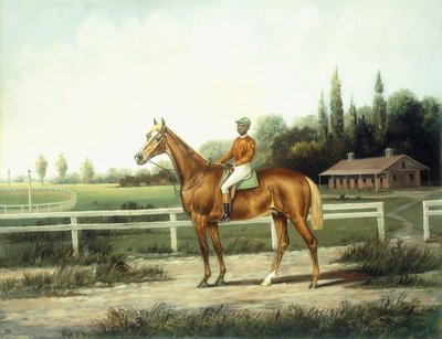 En kastanje væddeløbshest med jockey oppe på en træningsbane med stalde bagved, af Henry H. Cross