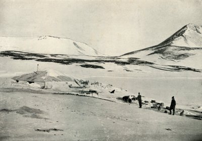 Meares og Demetri ved Discovery Hut, 4. november 1911, 1913. af Herbert Ponting