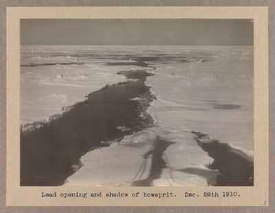 Terra Nova (1884) holdt stand i pakisen af Herbert Ponting
