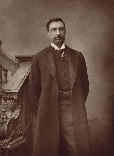 Portræt af forfatteren Sir Henry Rider Haggard 1856-1925. af Herbert Rose Barraud