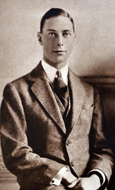 Den nyligt forlovede prins Albert og lady Elizabeth Bowes-Lyon af Herbert Vandyk