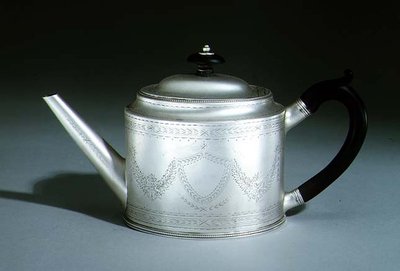 Tepotte, 1780 (sølv) af Hester Bateman