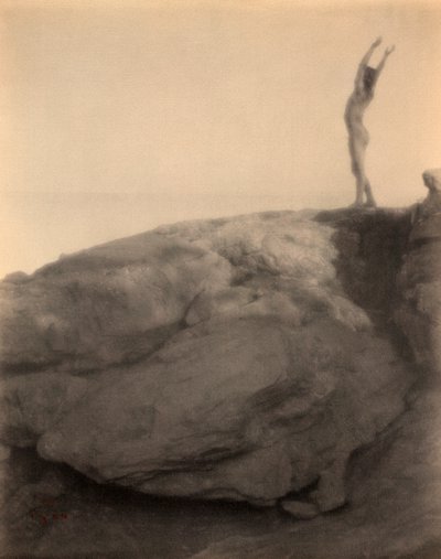 Boy in Rocky Landscape af F. Holland Day af Holland Fred Day