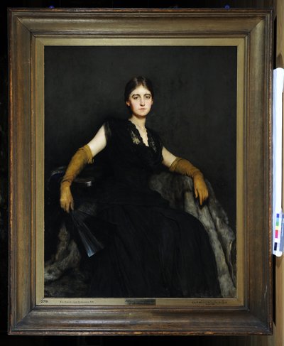 Entranced, eller Lady in Black af Hubert von Herkomer