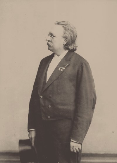 Portræt af organisten og komponisten Edmund Kretschmer 1830-1908. af Höffert