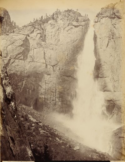Upper Yosemite Falls, 1502 fod - (øjeblikkelig) af I. W. Taber