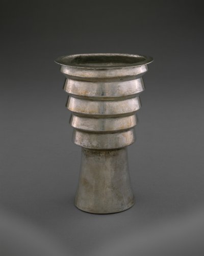 Trappebæger (aquilla), Later Horizon, 1470-1532 (sølv) af Incan