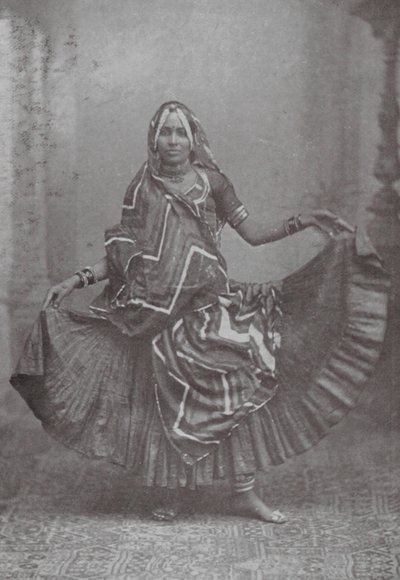 Bombay / Mumbai: Indisk kjoledans (s/h-foto) af Indian photographer