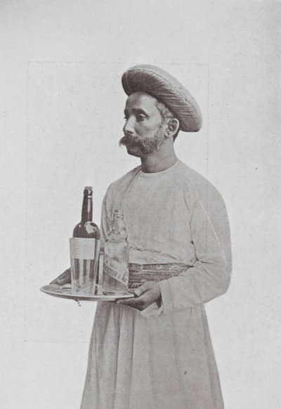 Bombay / Mumbai: The Table-boy (s/h-foto) af Indian photographer