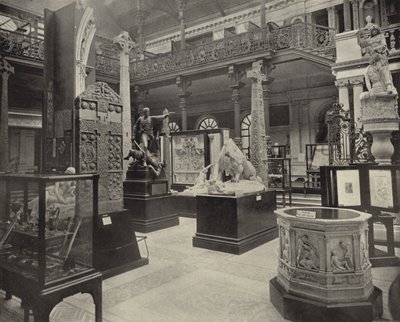 Central Court, Dublin Museum of Science and Art (s/h-billede) af Irish Photographer
