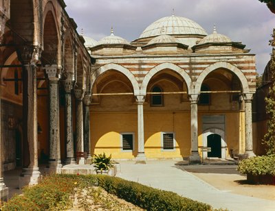 Indvendig gårdhave til Topkapi-paladset af Islamic School