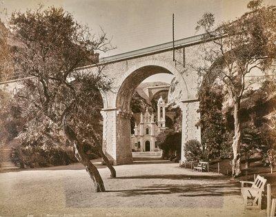 Album "Genua og Pisa": Chapel Sainte Dévote i Monaco, ca. 1880-90 (s/h foto) af Italian Photographer