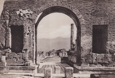 Arco Di Nero, Neros bue (s/h foto) af Italian Photographer